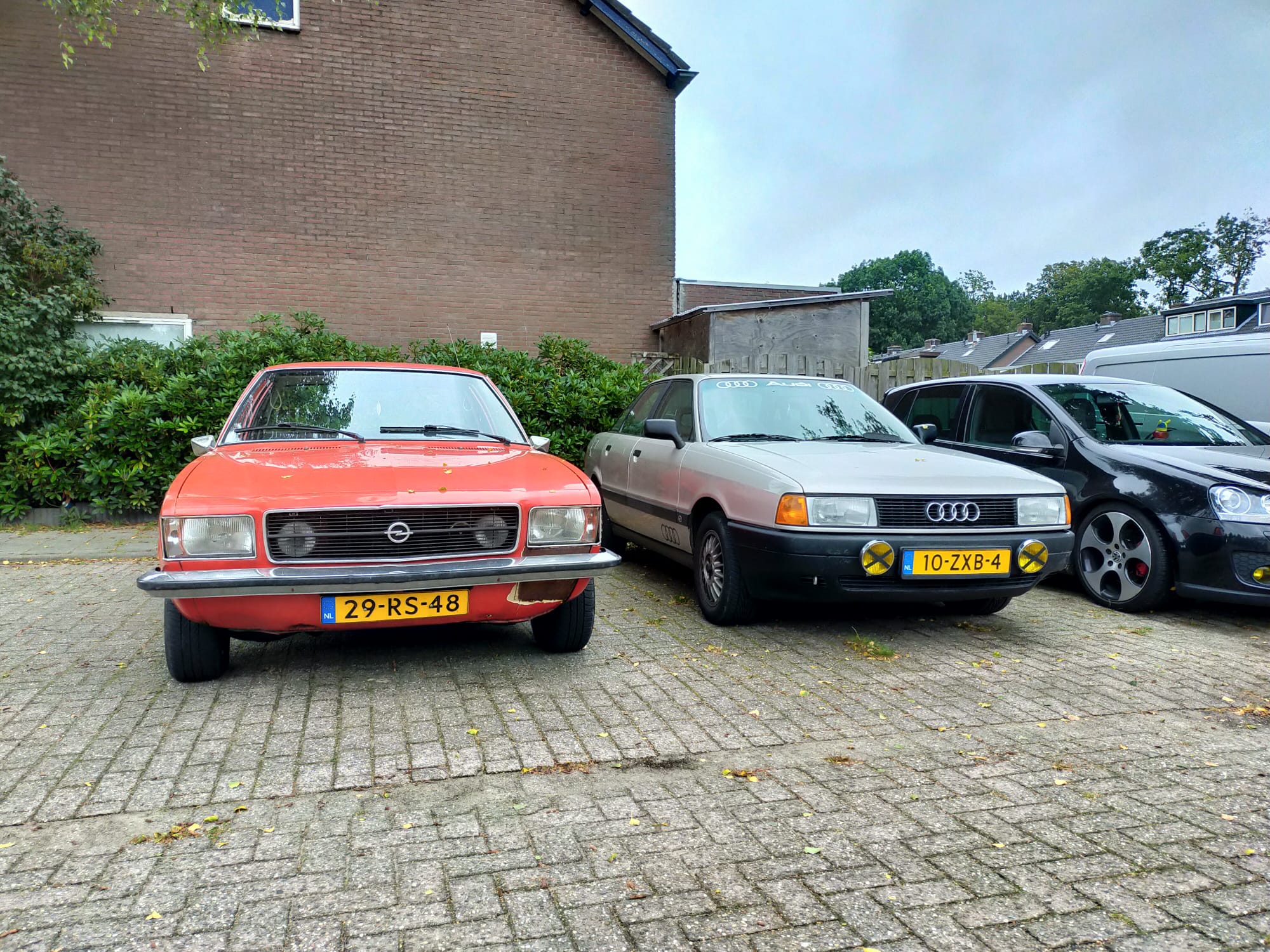 Audi 80 en Opel Rekord
